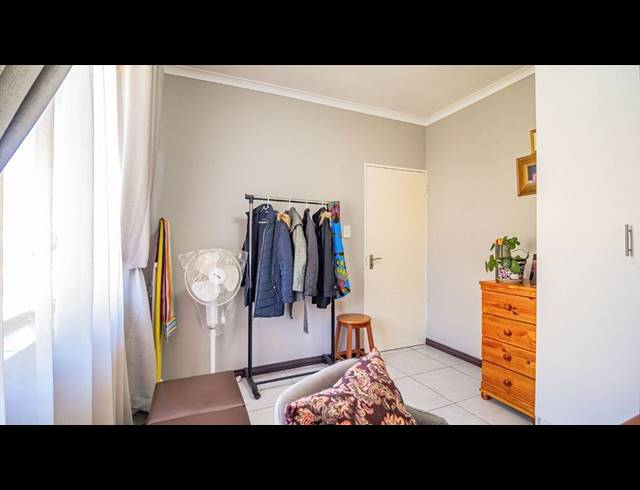 3 BEDROOM CLUSTER FOR SALE IN GOEDEBURG